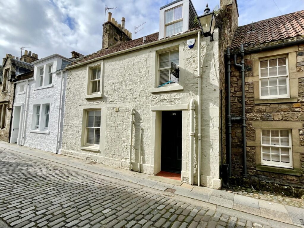 View full details for 20 College Street - St Andrews, Fife